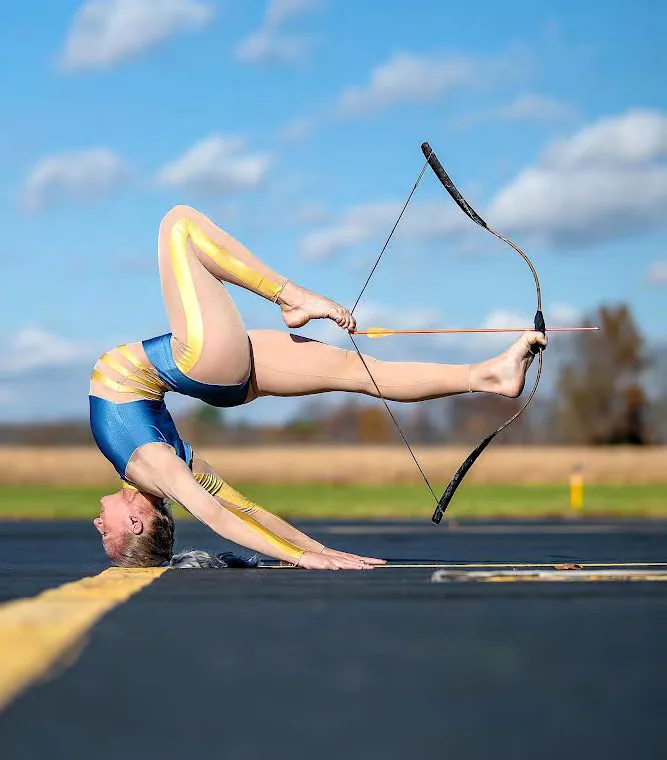 Arrow Contortionists